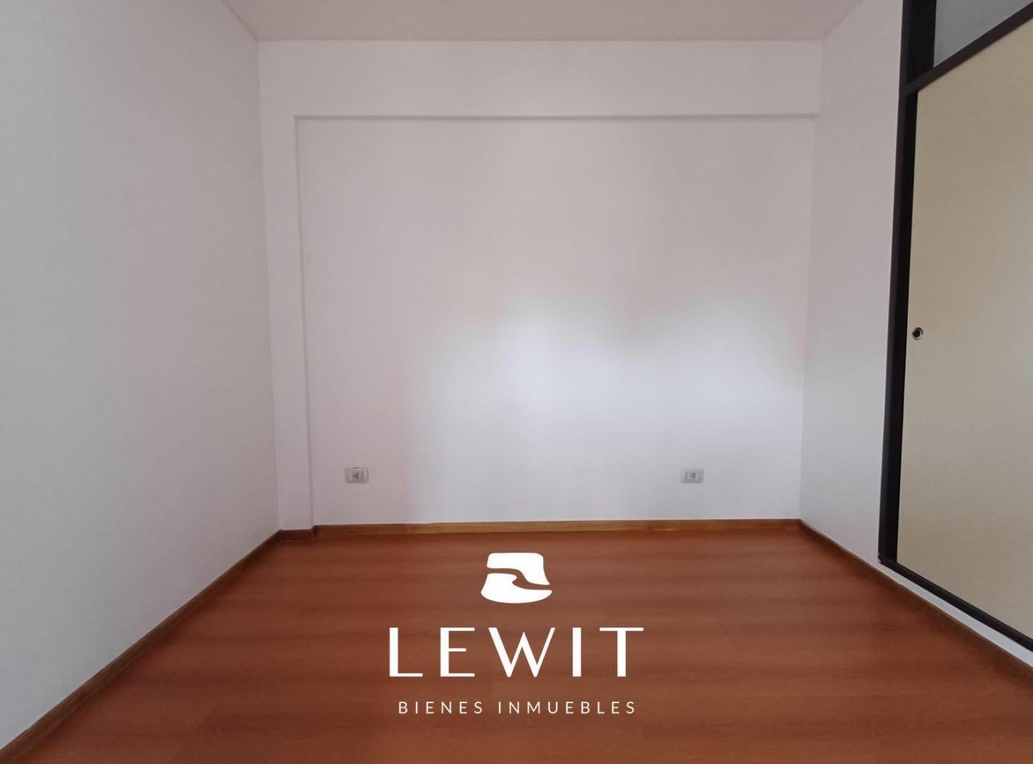 Foto de Alquiler departamento | 2 habitaciones | Balcón | Cochera | Diagonal, imagen 3
