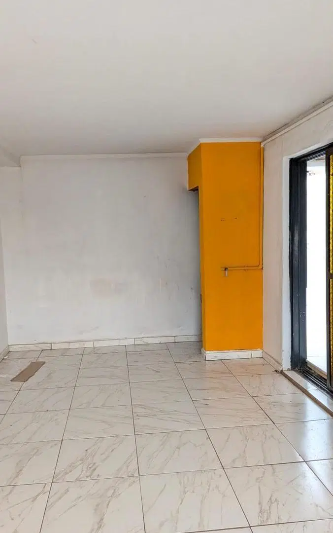Departamento en alquiler pleno centro de Plottier 3