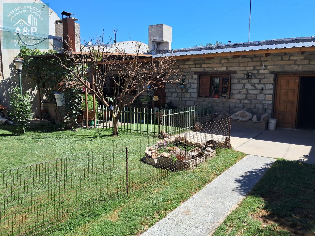 Foto de Casa en venta Alcina 1235 General Roca, imagen 1
