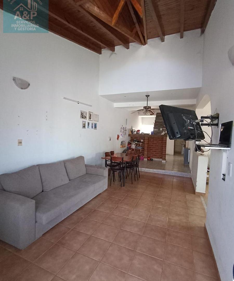 Foto de Venta de casa en calle Aluminé de Plottier, imagen 2