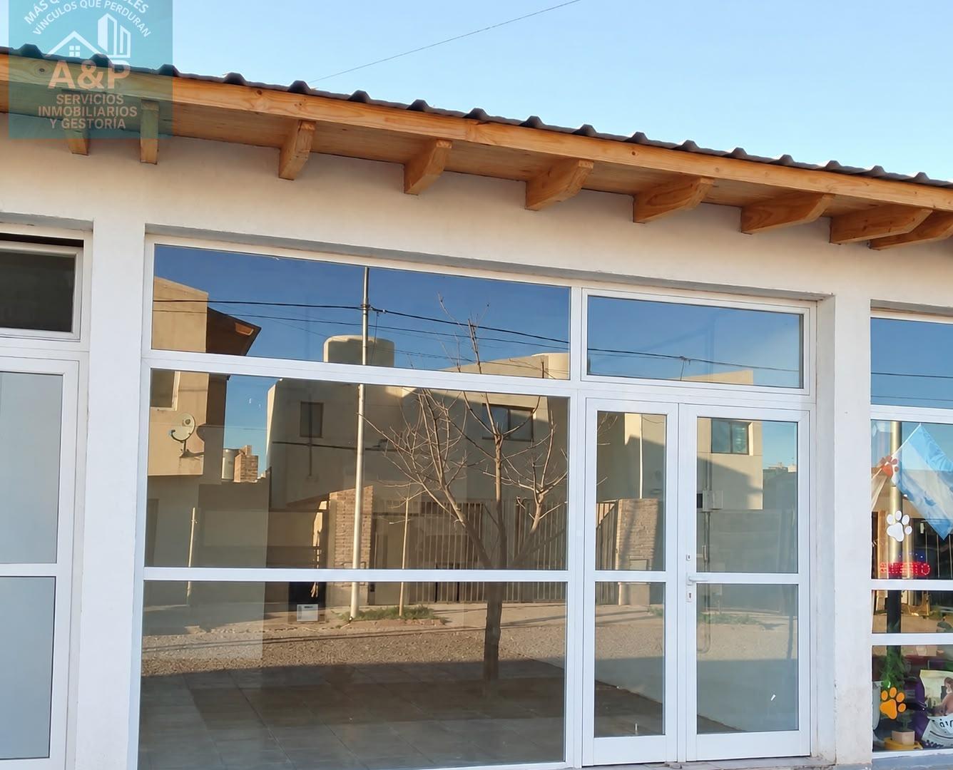 Foto de A&P Alquila local Comercial en Barrio Alto de Alberdi Plottier, imagen 1