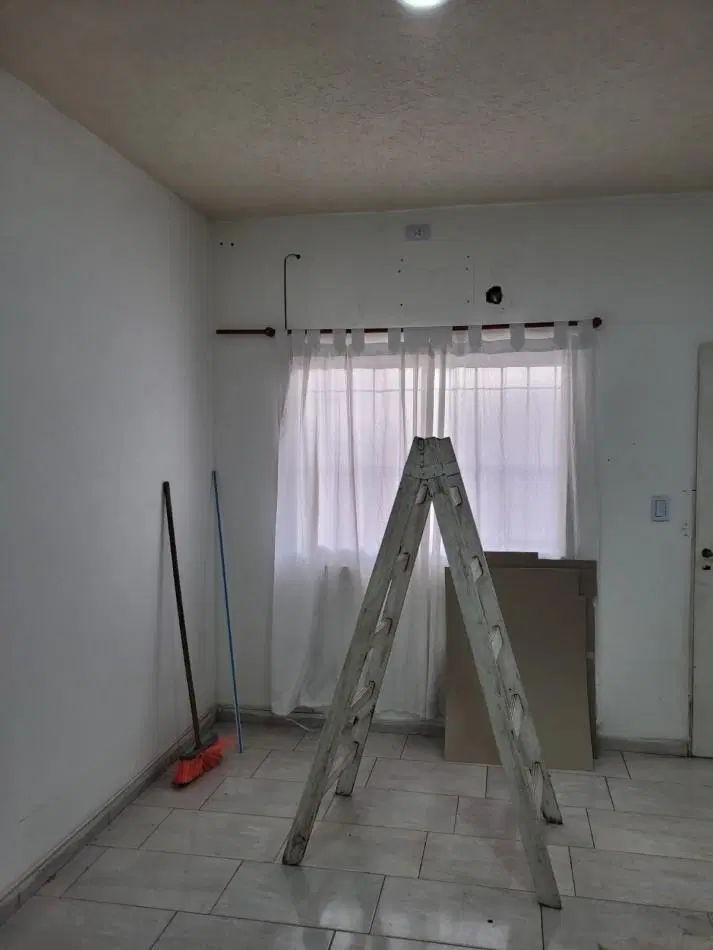 DUPLEX 2 DORMITORIOS CON ENTRADA PARA AUTOS EN FCO. ALVAREZ. 2