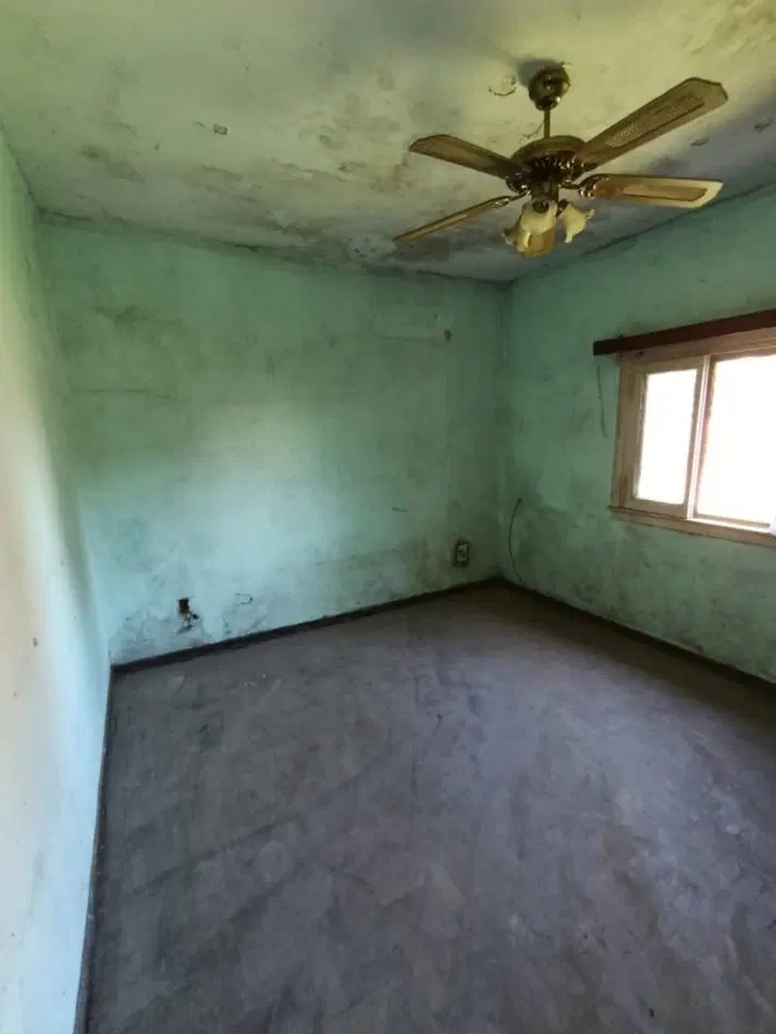 CASA A RESTAURAR EN JOSE C. PAZ CON ANTICIPO Y CUOTAS 5