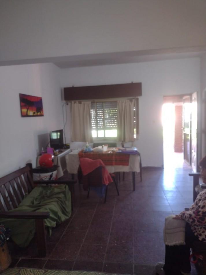 Foto de CASA EN VENTA 2 DORMITORIOS EN JOSE C PAZ., imagen 2
