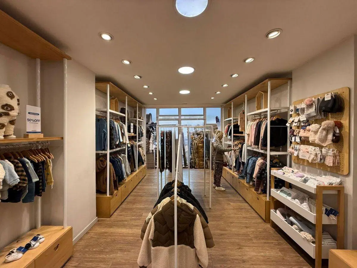 Local comercial de 95 m2 en venta en Recoleta 5