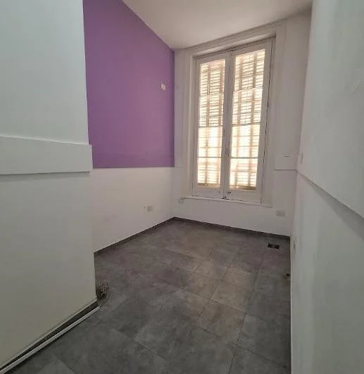 Alquiler de local / oficinas / consultorios en Quilmes Centro 4
