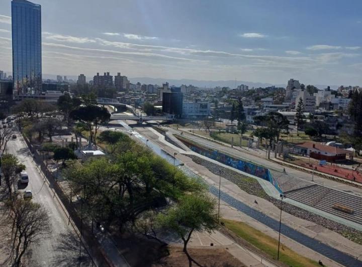 Dueño alquila departamento centro 3