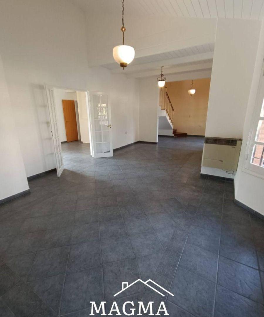 Foto de Casa en Venta Colinas del Cerro!! 3 dormitorios - pileta!! Apto, imagen 5