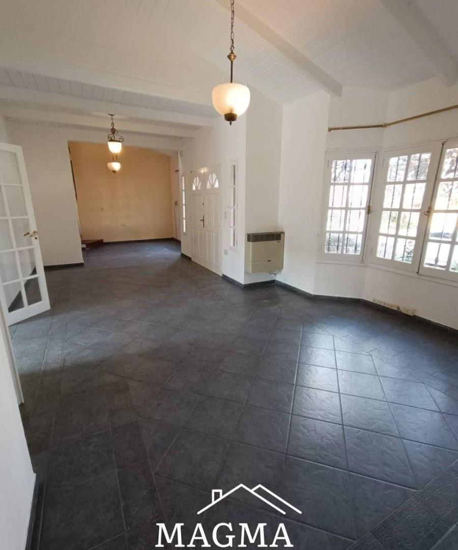 Foto de Casa en Venta Colinas del Cerro!! 3 dormitorios - pileta!! Apto, imagen 3