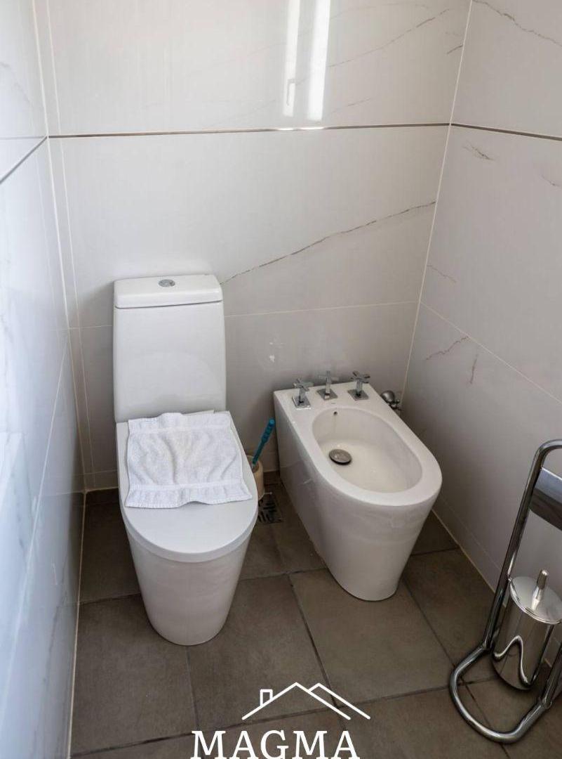 Foto de Casa Venta – Las Delicias!! 4 dormitorios!!, imagen 3