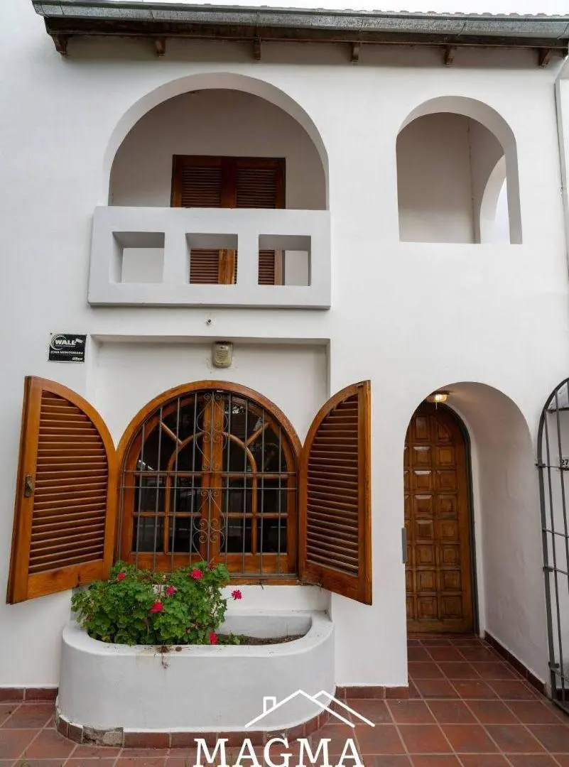 Casa en Venta - ALTO VERDE!!! 3 dorm - patio con césped - Apto a Crédito!!!! 2