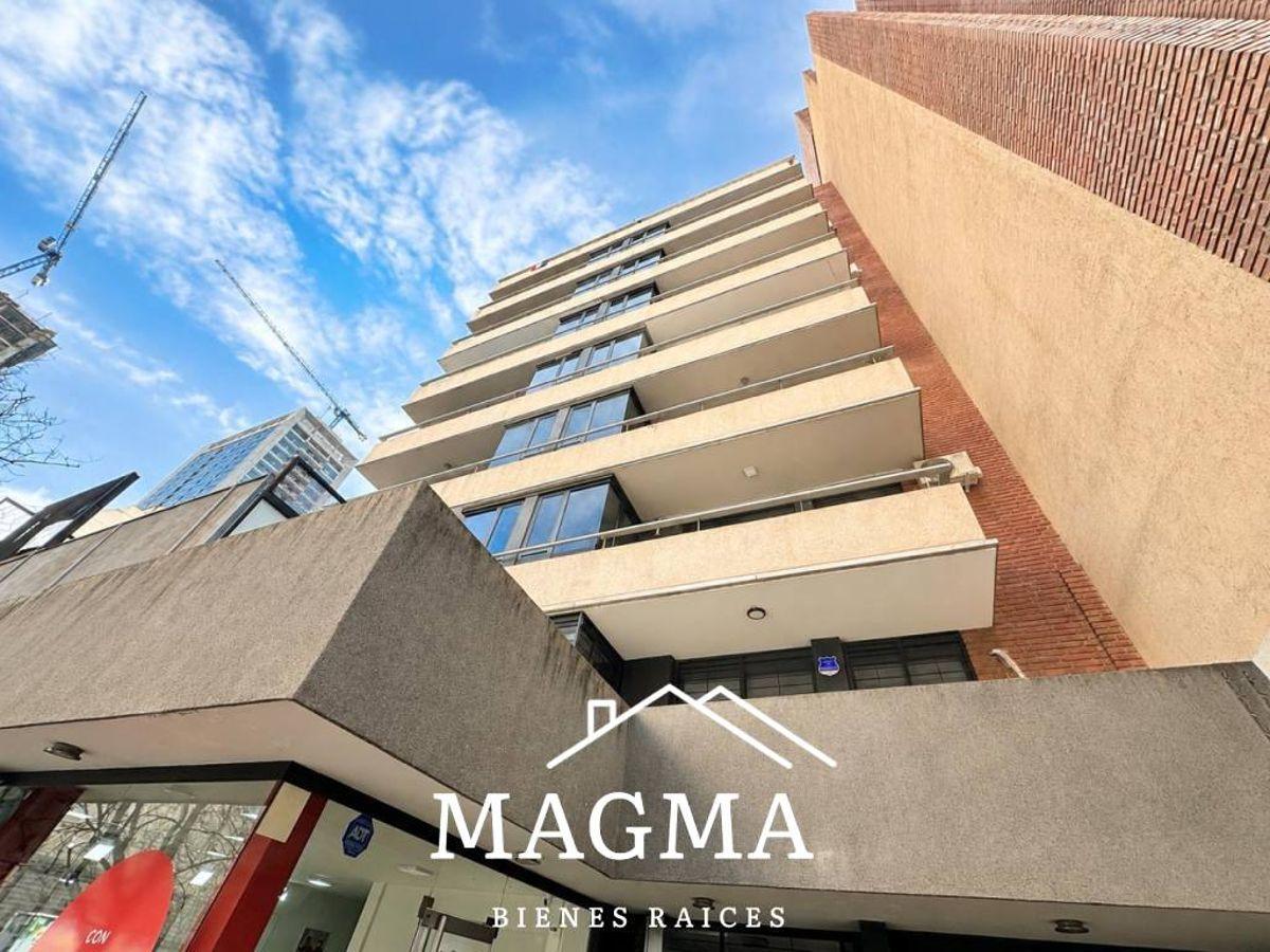 Foto de Semipiso – Nueva Cordoba – 2 dormitorios – Terraza Propia – Cochera, imagen 3