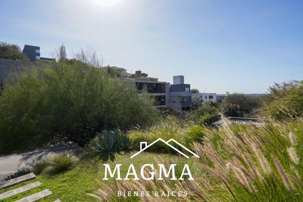 Foto de Casa en VENTA – La Rufina!! 4 dormitorios!! Apto Crédito!!, imagen 1