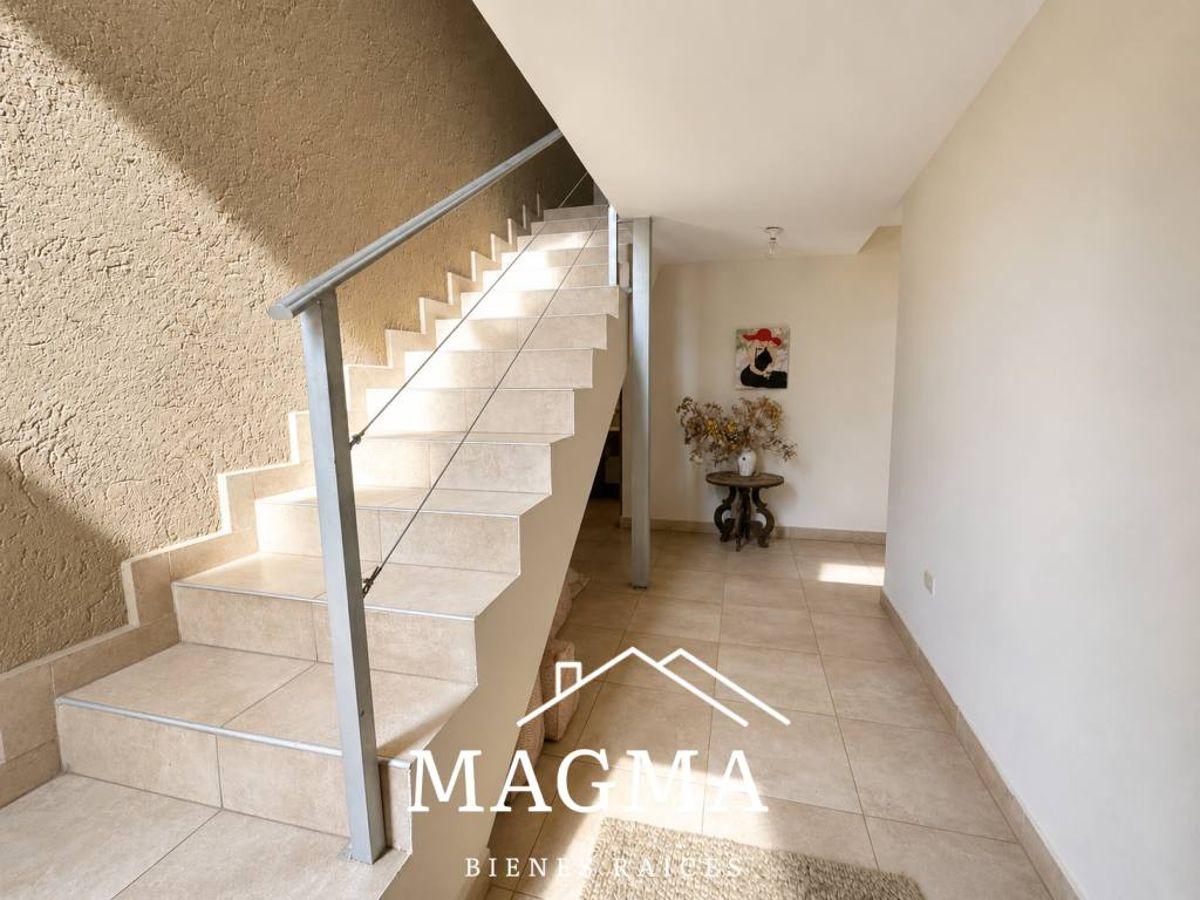 Foto de Alquiler Casa en Arguello - 3 dormitorios + Pileta!!, imagen 4
