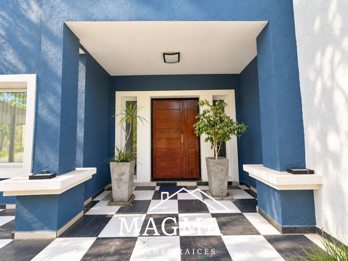 Foto de Casa en Venta - Tejas Tres!! - Cordoba Capital!! 3 dormitorios +, imagen 2