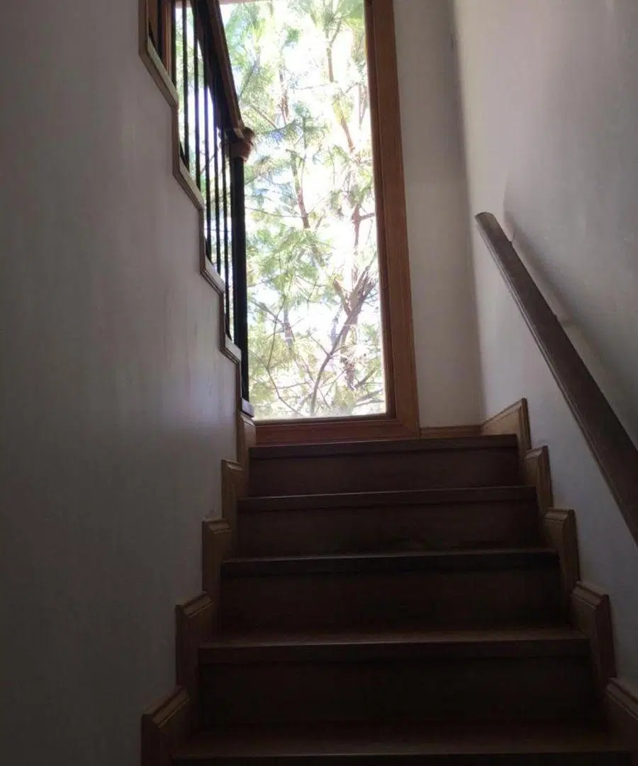 Se Alquila Casa 2 Dormitorios C/Cochera y Piscina ubicada en 466 entre 11 y 13. Barrio El Quimilar 4