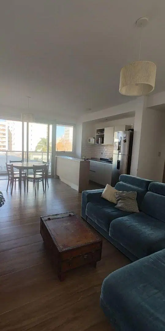 Se Alquila Departamento 2 Dormitorios C/Amplio Balcón al frente ubicado en calle 59/ 9 y 10 La Plata 3