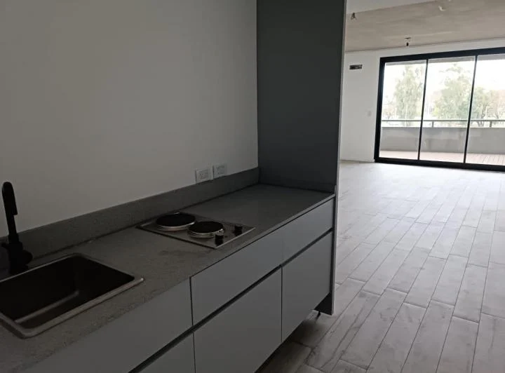 MONOAMBIENTE DE CATEGORÍA A ESTRENAR - CON BALCÓN 3