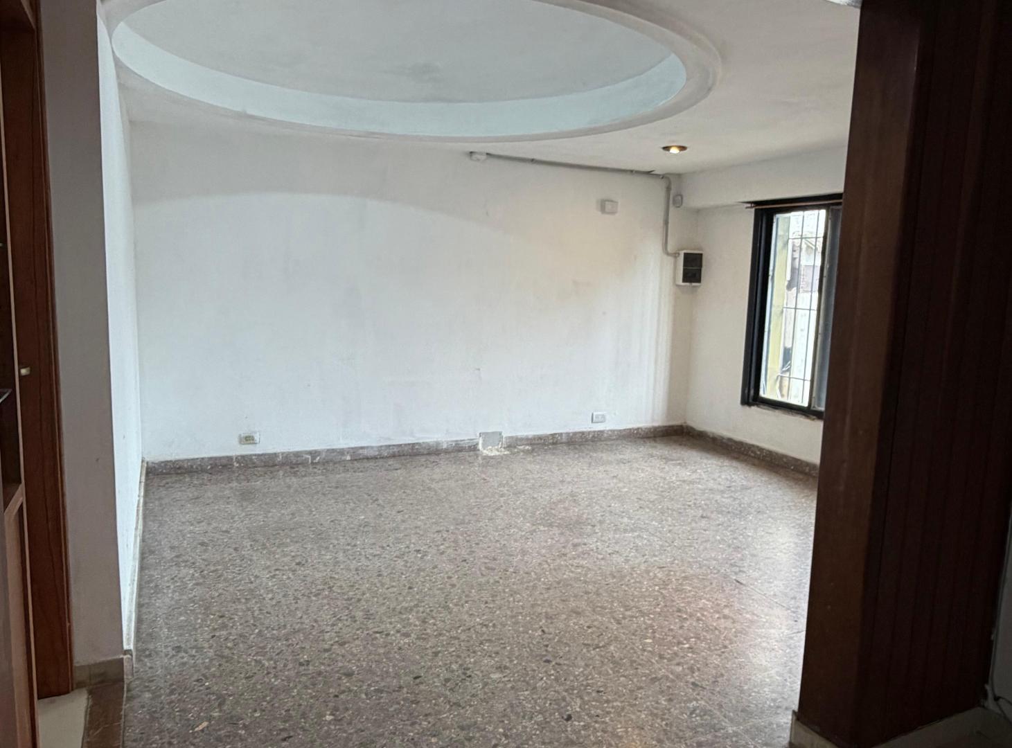 Foto de Casa de 4 ambientes con gran garage, en excelente ubicación de Martínez, imagen 1