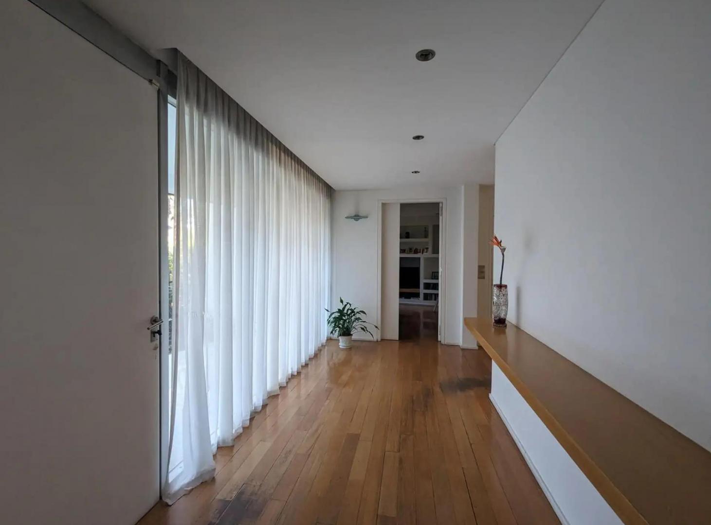 Foto de Excelente propiedad en las Lomas de San Isidro con gran jardín y, imagen 2