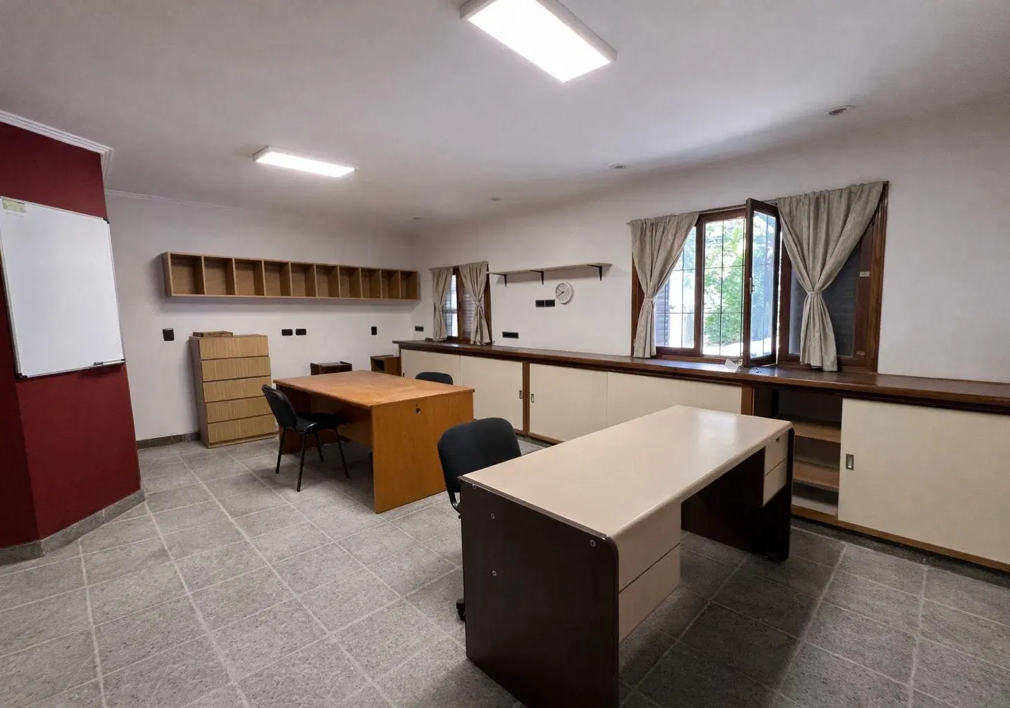 Alquiler Galpon 200m2 Villa Primera 3
