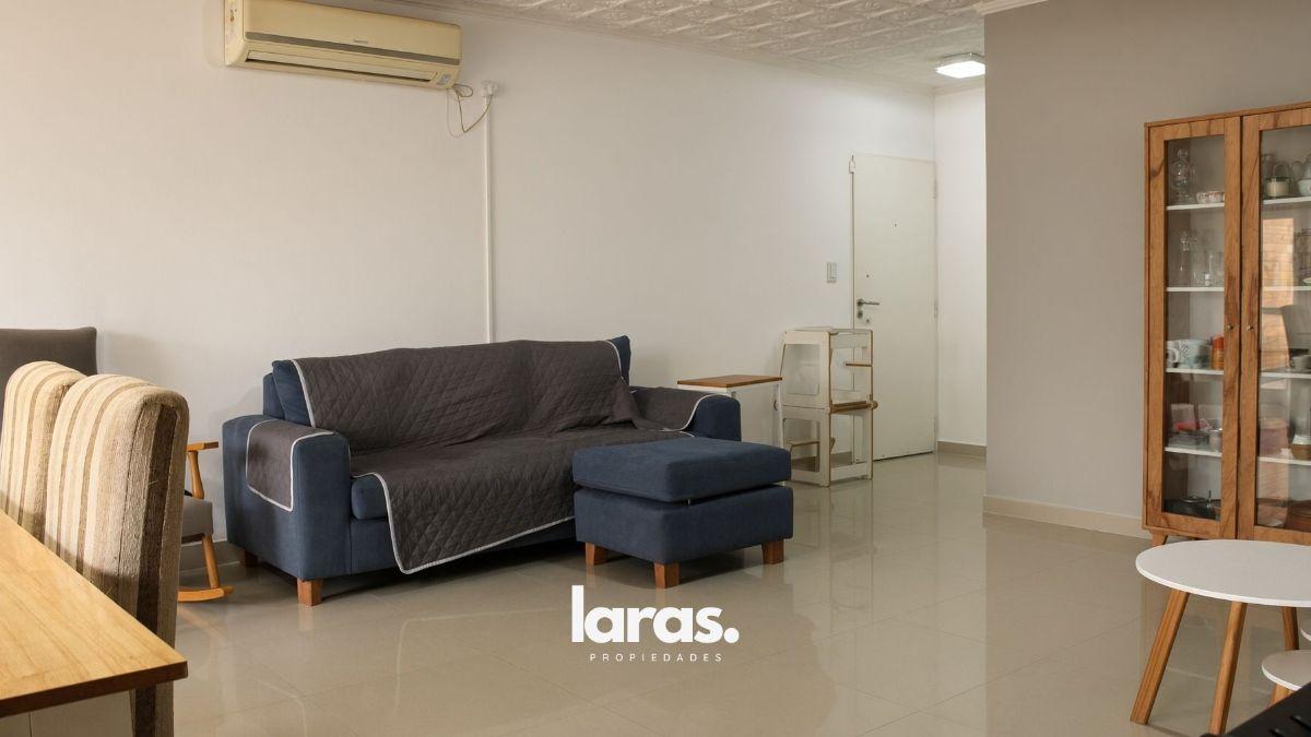 Foto de Casa en Funes con 3 dormitorios, pileta, parrillero y cochera cubierta, imagen 5