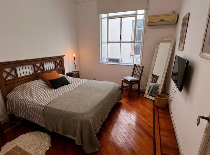 Hermoso dos ambientes zona centro 4