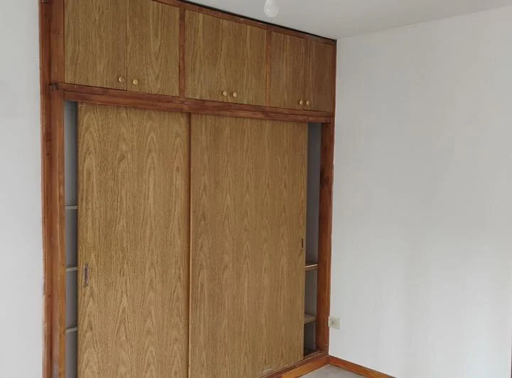 Alquilo Departamento en G. Cruz $500.000.- 4