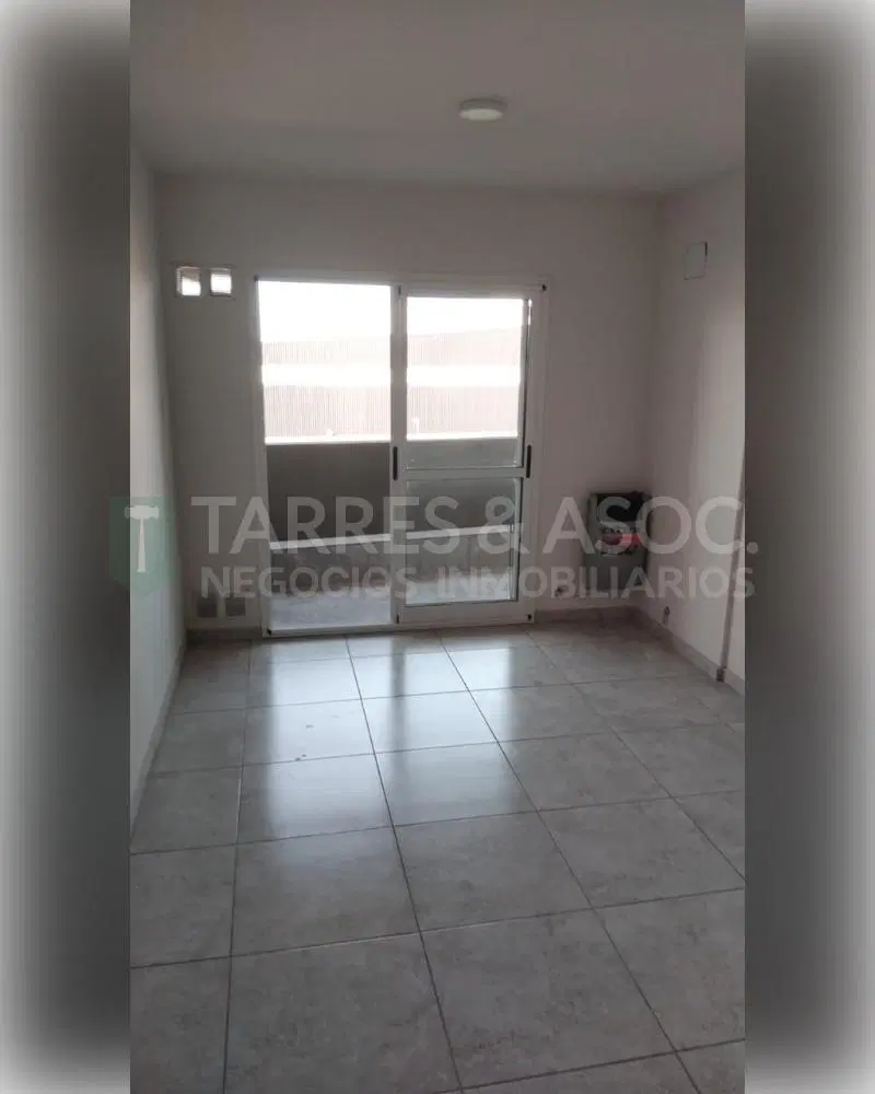 Departamento de 44 m² con 1 dormitorio en venta en Centro Este 2