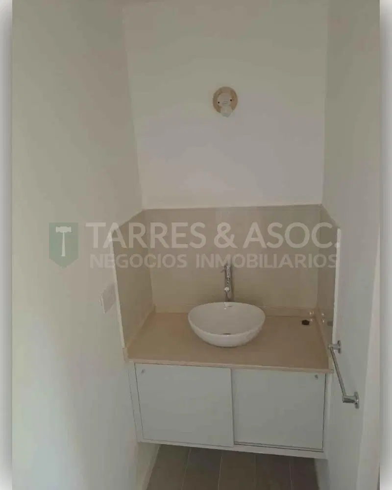 Duplex en Venta en Villa Nueva con 150 m2 y 3 Dormitorios, Barrio Golf 2