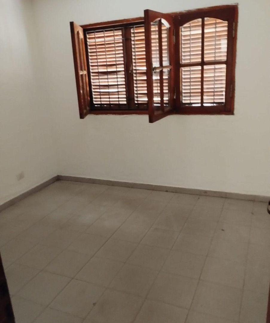 Foto de Casa con 3 dormitorios en venta en Barrio San Juan Bautista, Villa María, imagen 2
