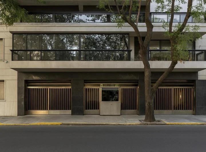 Departamento De 2 Ambientes De Categoría En Recoleta Austria Y Pagano 1