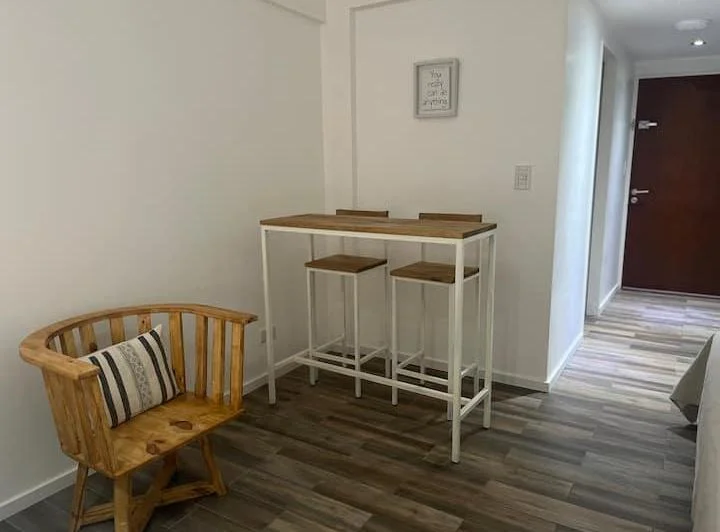 Alquilo urgente hermoso Departamento Balcanera 1