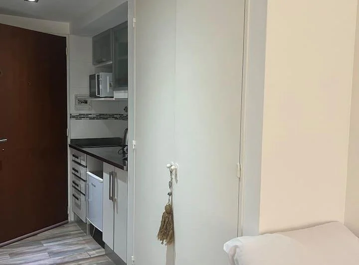Alquilo urgente hermoso Departamento Balcanera 4