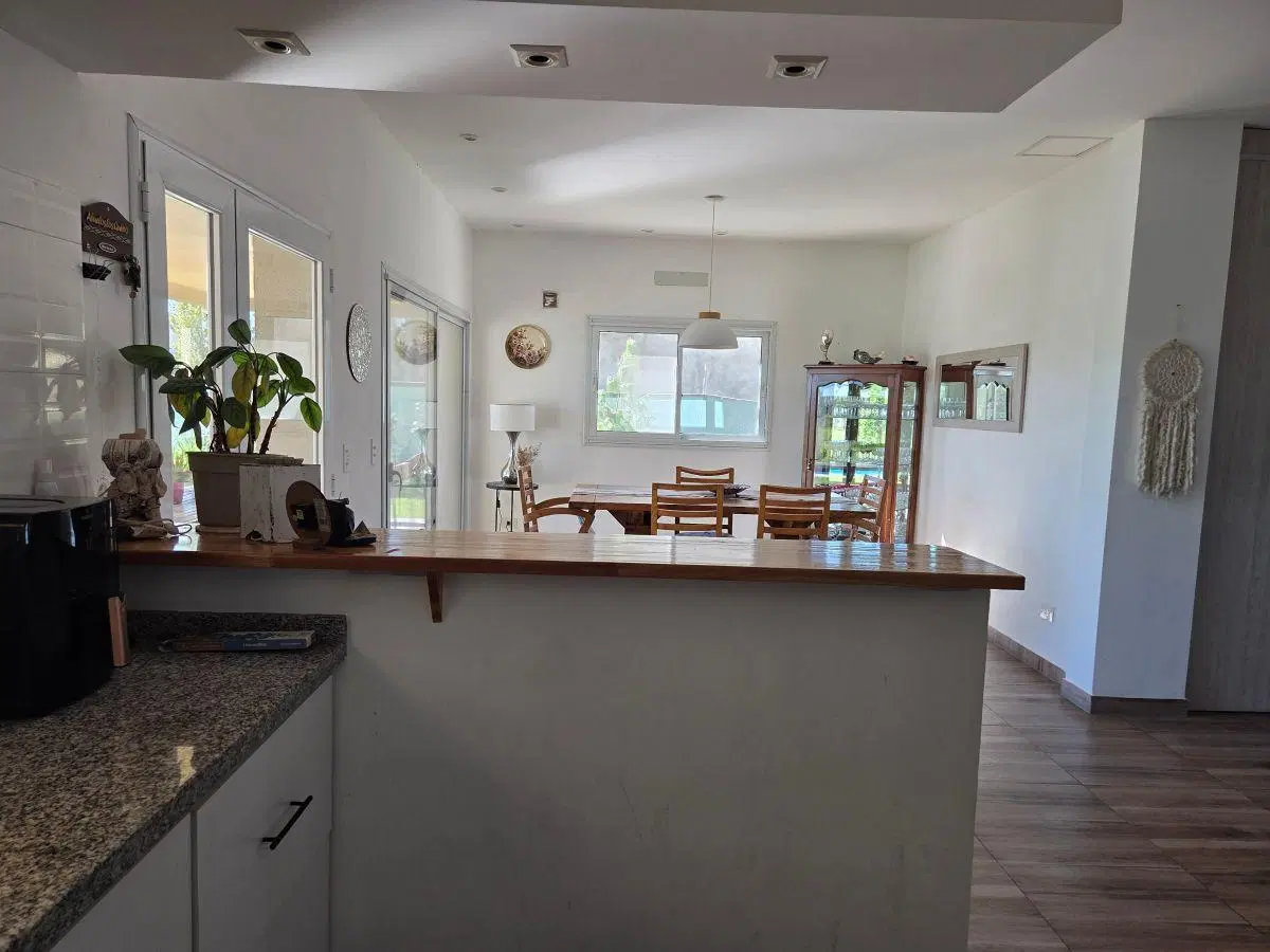 Moderna casa en el Club de Campo Horizontes al Sur corredor verde Canning San Vicente 5