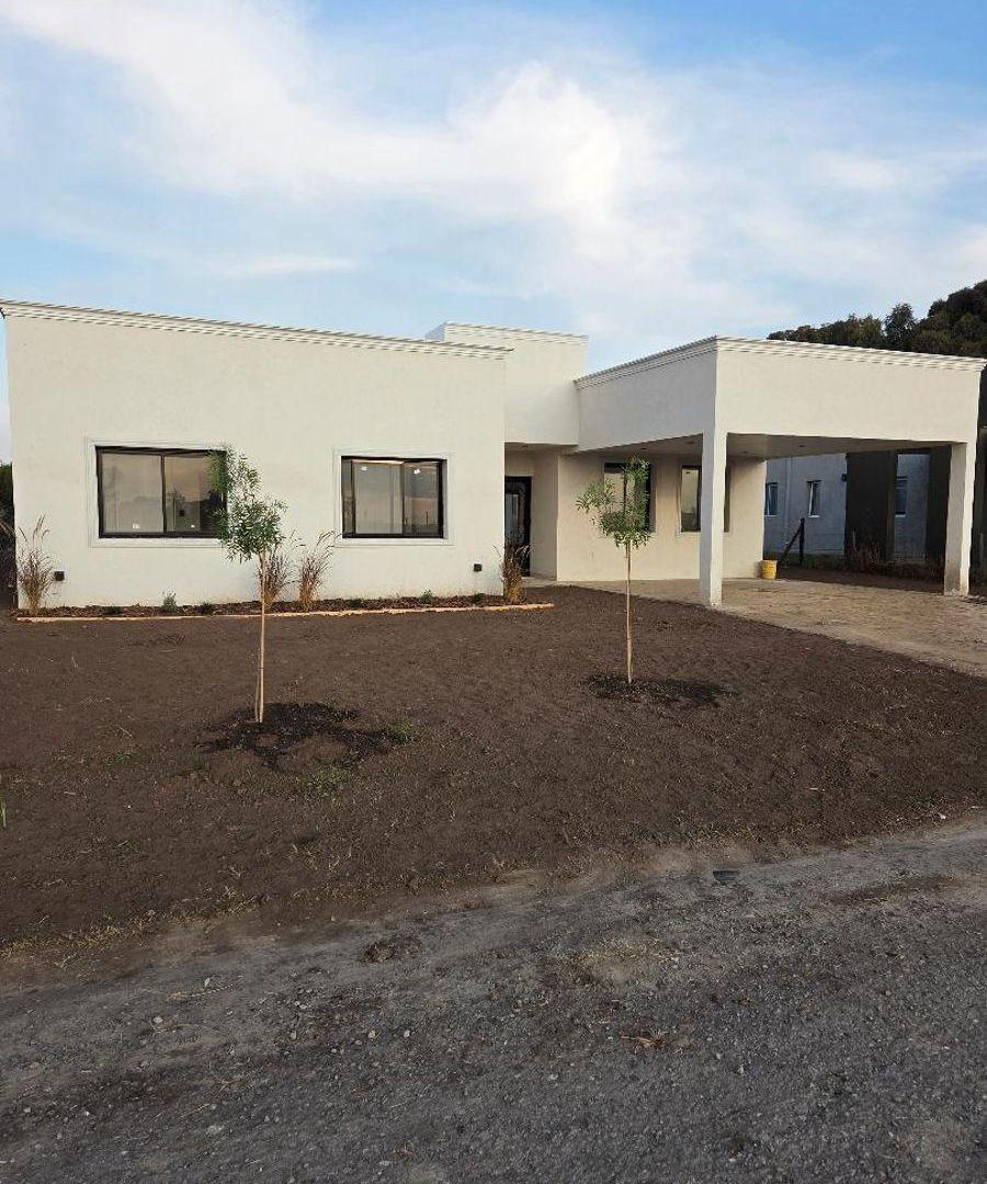 Oporturtunidad casa a estrenar jardín y piscina Horizontes al Sur Corredor verde Canning San Vicente