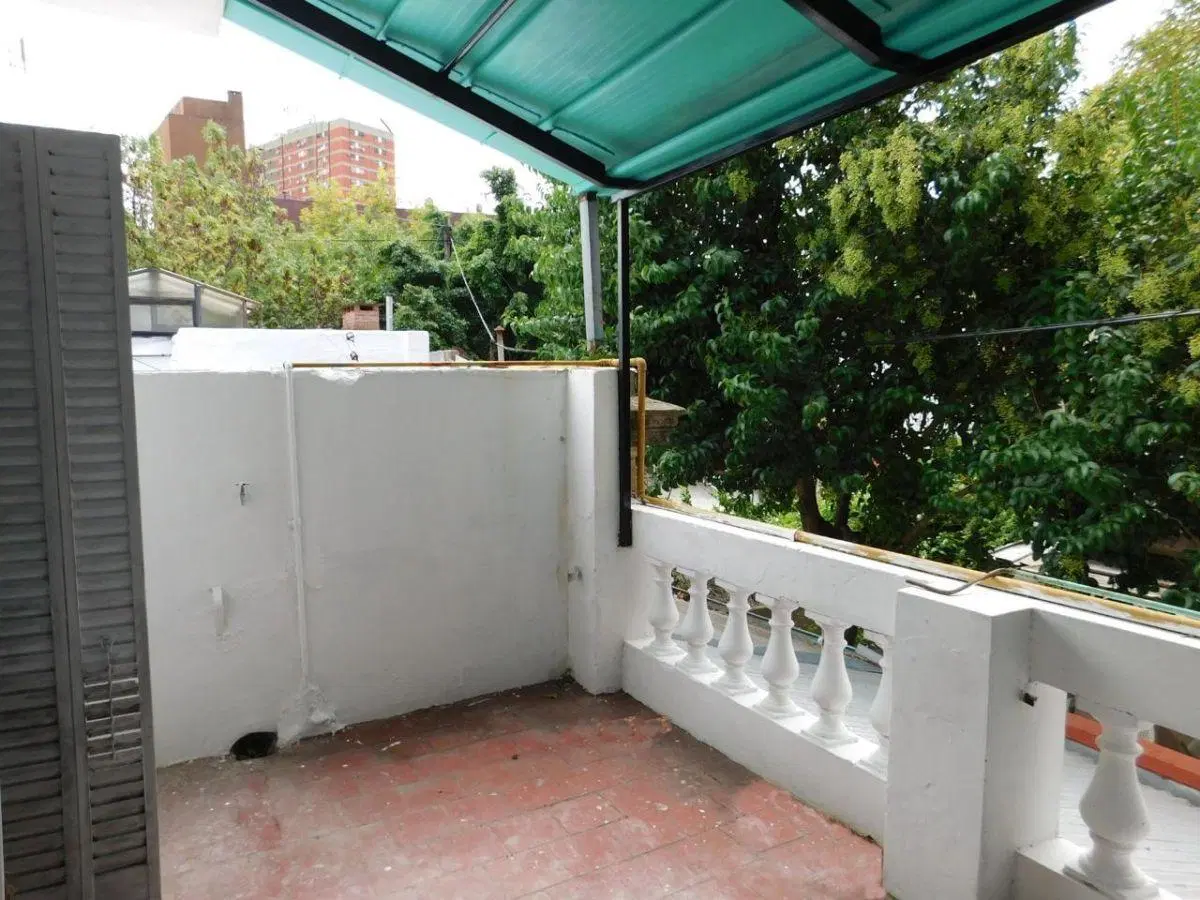 PH SIN EXPENSAS PATIO ARBOLADO Y TERRAZA 8