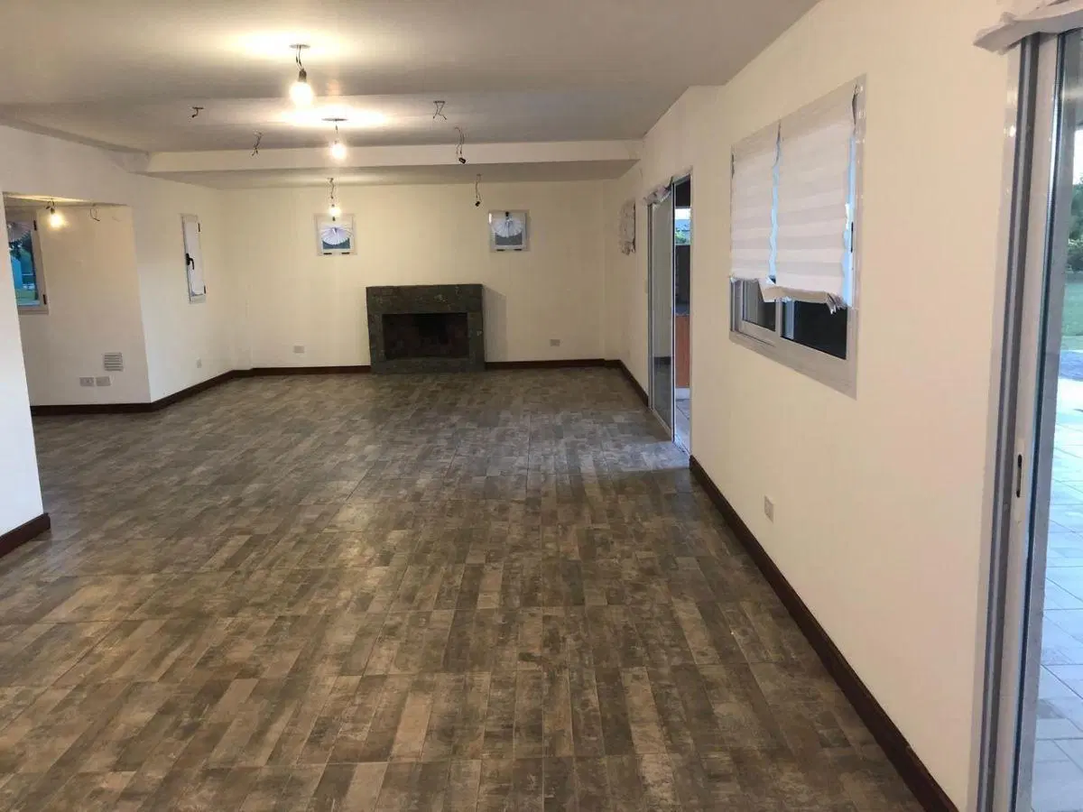 IMPORTANTE CASA 5 AMB. CON COSTA DE LAGUNA PRINCIPADO CIUDAD NAUTICA CANNING SAN VICENTE 3