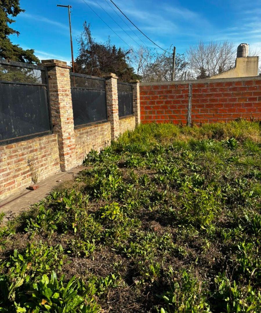 Foto de Venta de propiedad en Melchor Romero. 600m2, imagen 2