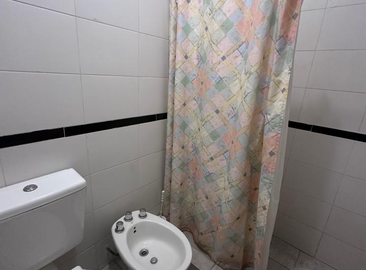 VENDO DEPARTAMENTO PLANTA BAJA UN DORMITORIO 4