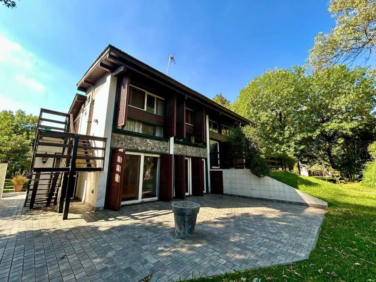 VENTA CASA 6 AMBIENTES COUNTRY CLUB EL POTRERO 2