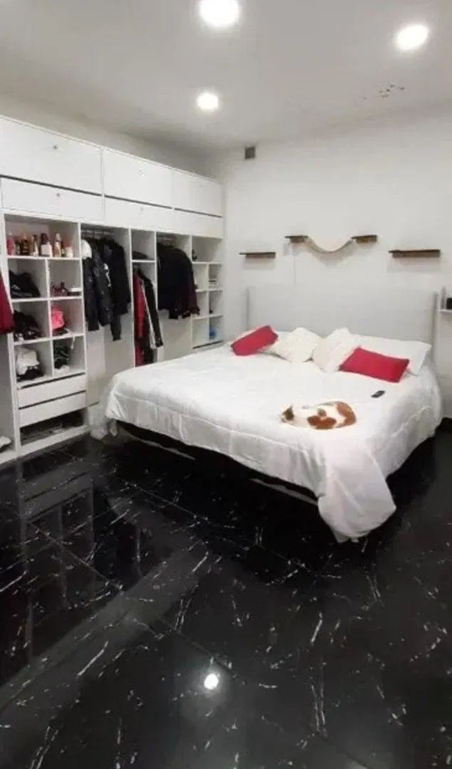 VENTA CASA DE 5 AMBIENTES MORON NORTE 4