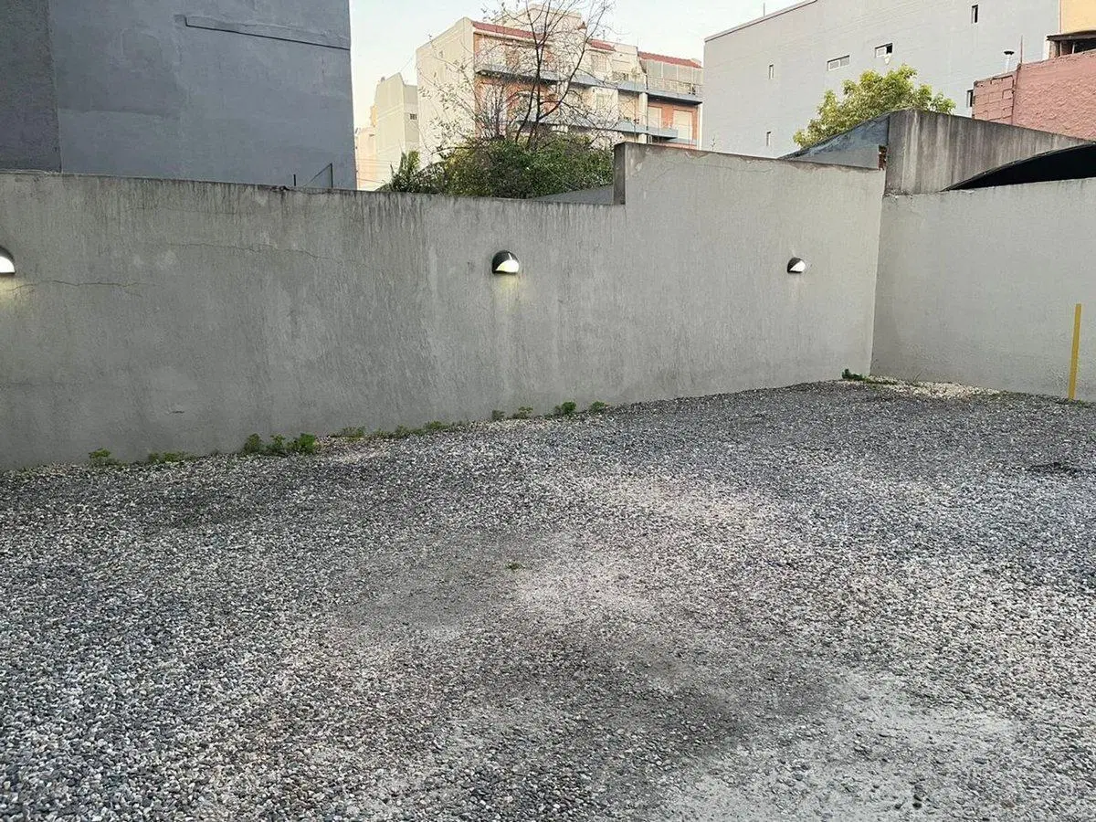 VENTA COCHERA DESCUBIERTA EN LOMAS DEL MIRADOR 3