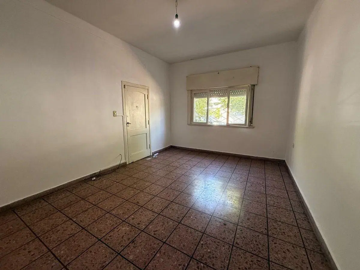 VENTA CASA 3 AMBIENTES RAMOS MEJIA LOCAL Y COCHERA 5