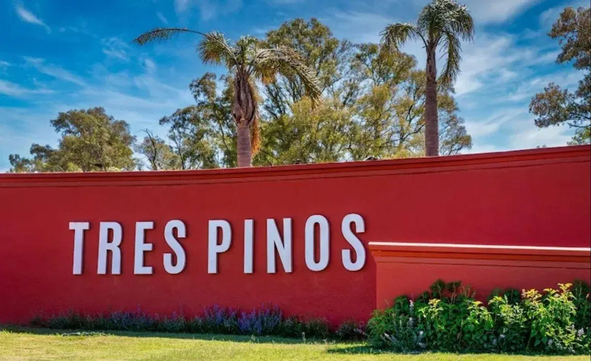 LOTE EN LOS TRES PINOS VILLA DE CAMPO BARRIO ISLA 3