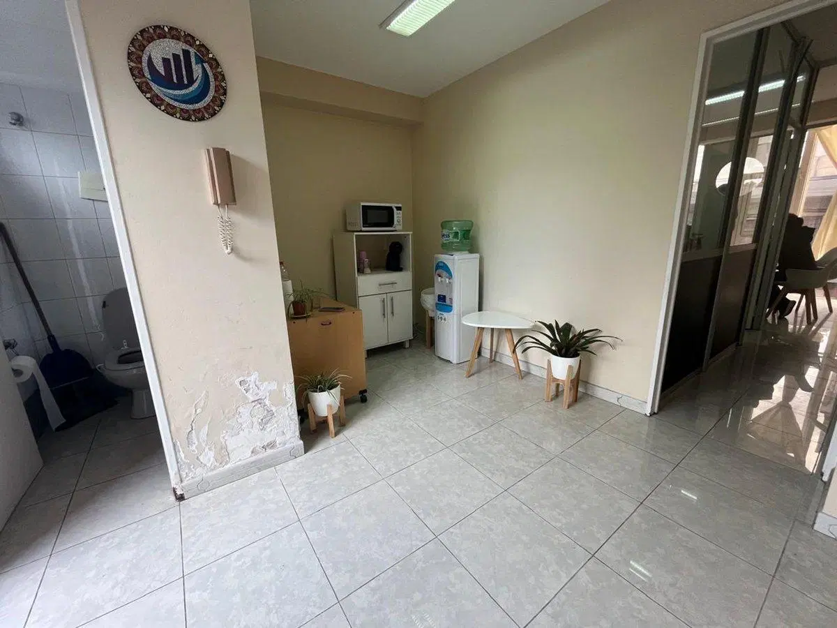 VENTA OFICINA SAN JUSTO 5