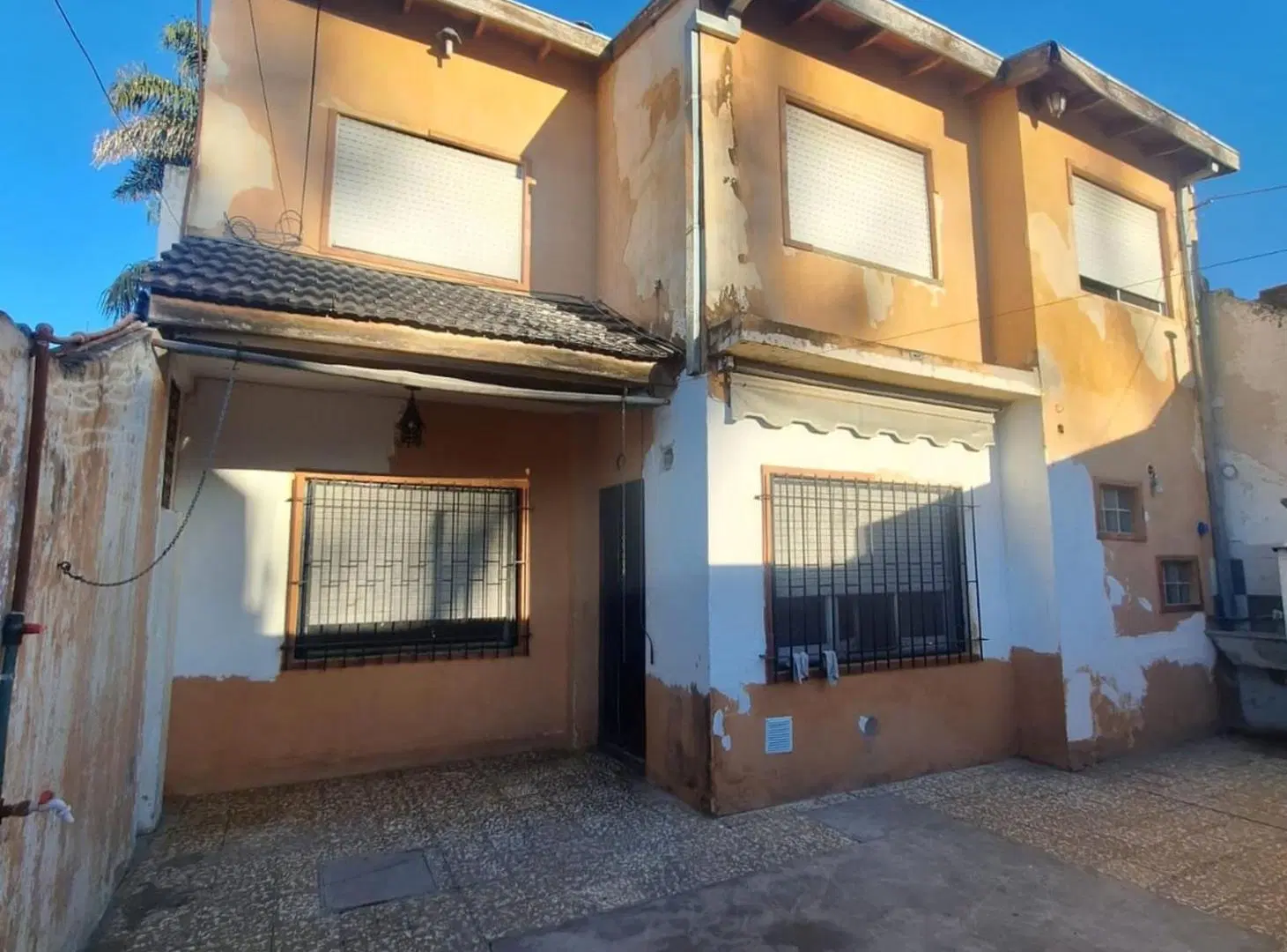 VENTA PH 4 AMBIENTES ITUZAINGO 3