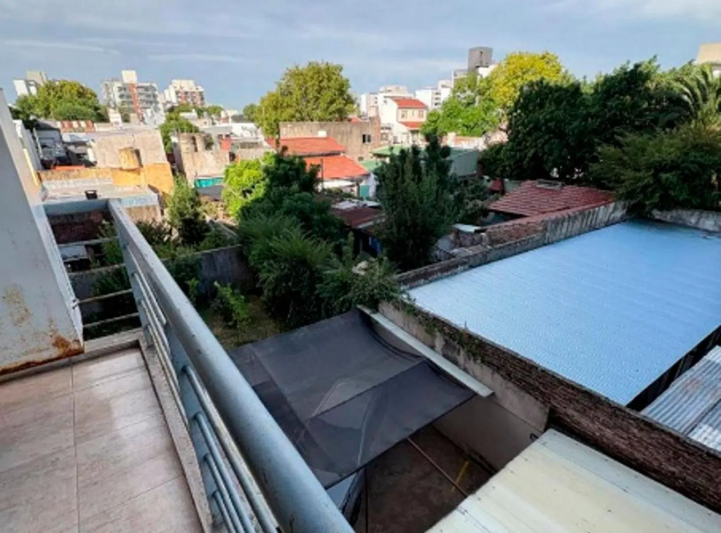 VENTA DEPARTAMENTO DE 2 AMBIENTES CON COCHERA 2