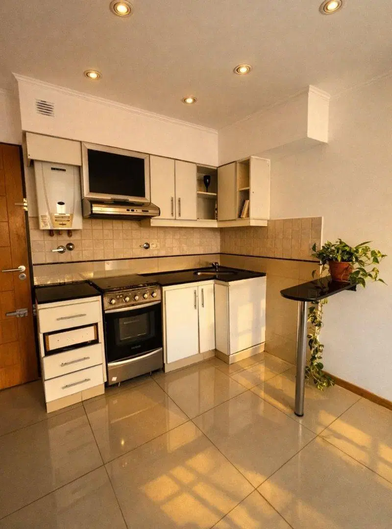 VENTA DEPARTAMENTO 2 AMBIENTES COCHERA RAMOS MEJIA 3