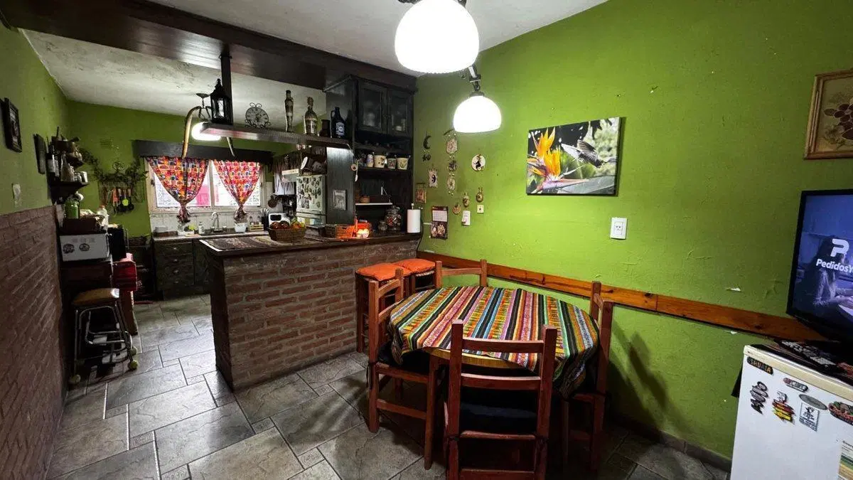 VENTA CHALET 4 AMBIENTES JOSE MARIA PAZ 5